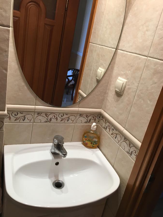 Beautiful Apartment In The Center Of Vinnytsia Luaran gambar